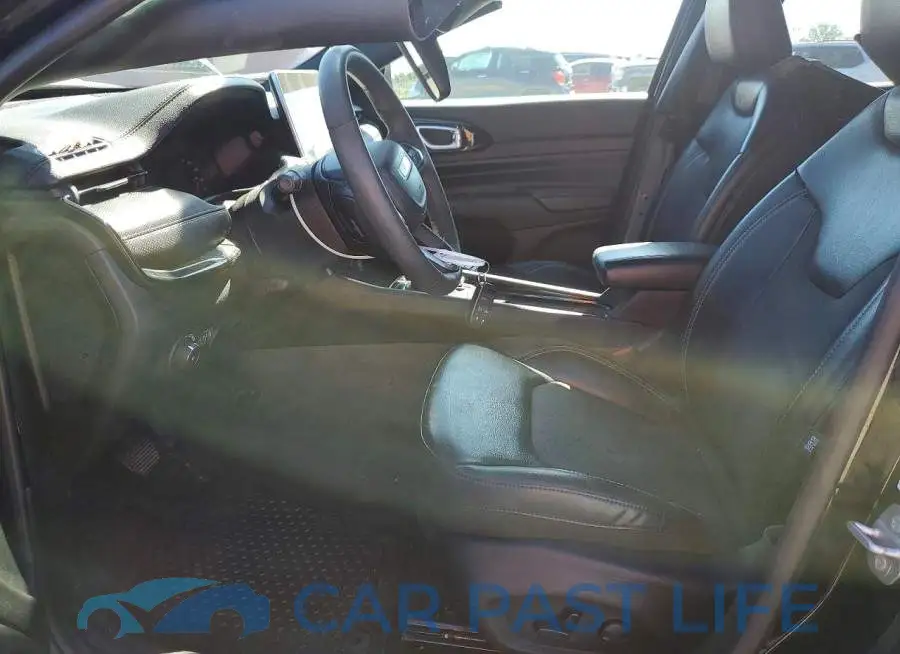 3C4NJDBN9PT517619# 7