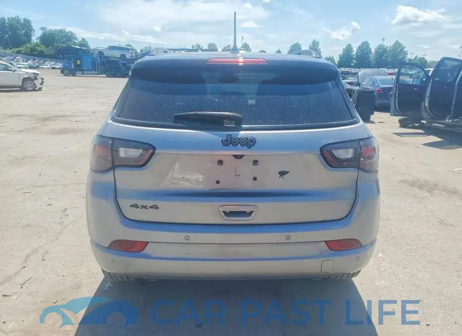 3C4NJDCN8PT551548# 6
