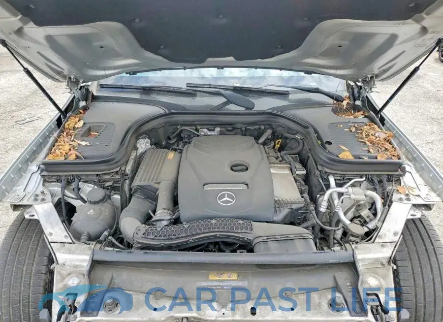 WDC0G4KB5JV020373# 12