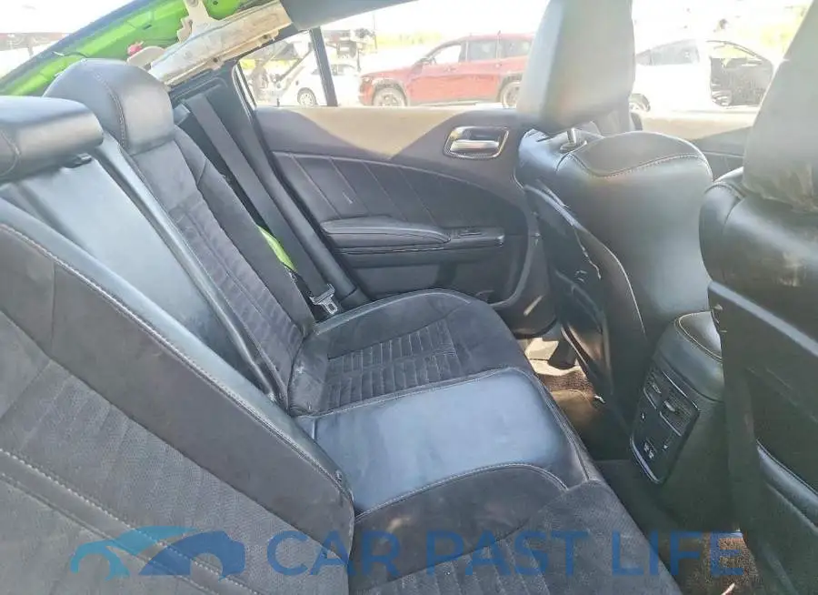 2C3CDXCT4HH556596# 10
