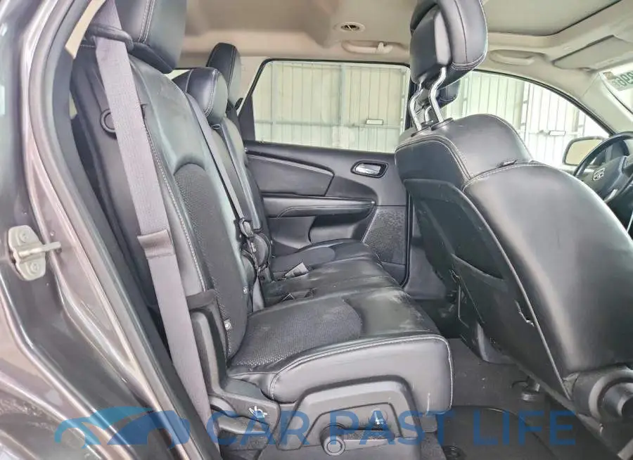 3C4PDCGB2LT266719# 11