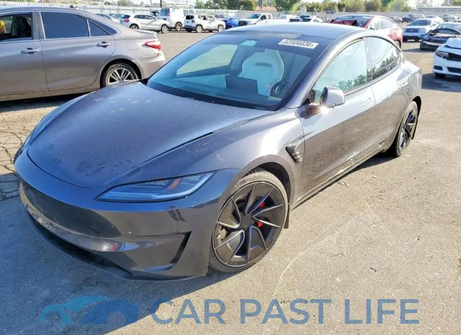 5YJ3E1ET0RF895284# 1