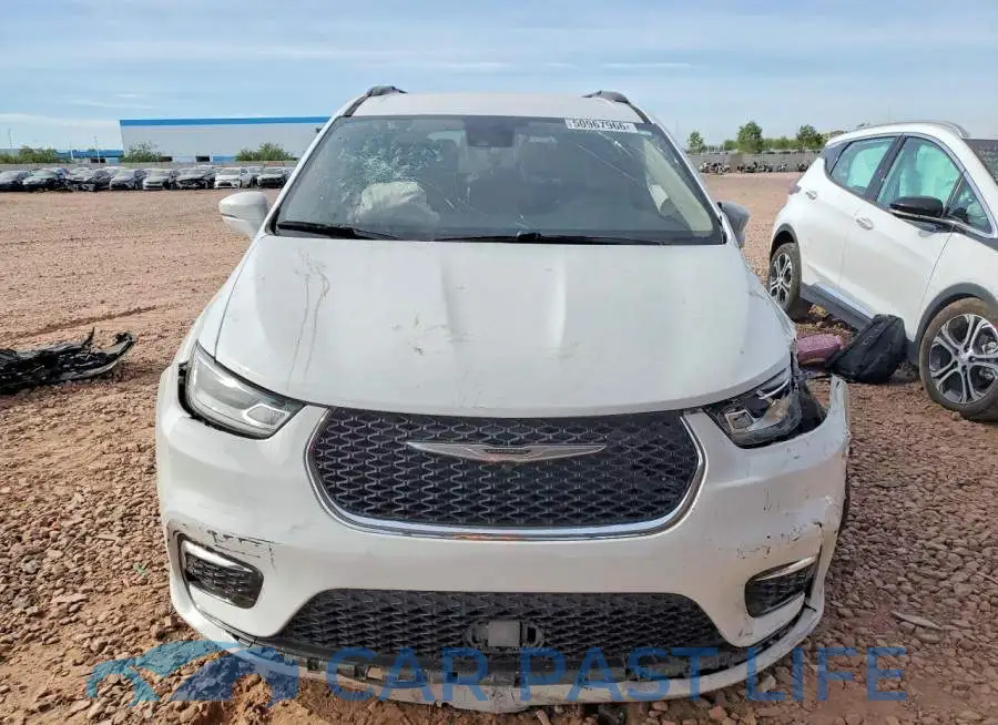 2C4RC1BG2NR140742# 5