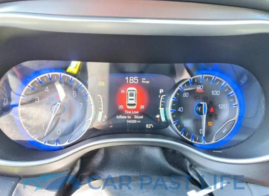 2C4RC1BG4NR218129# 9