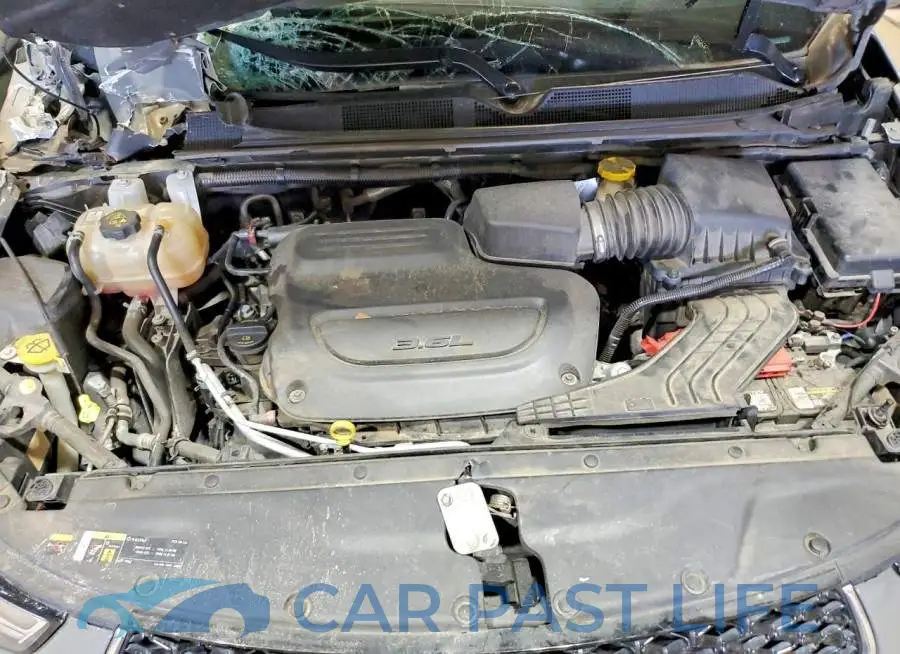 2C4RC1BG4NR218129# 12