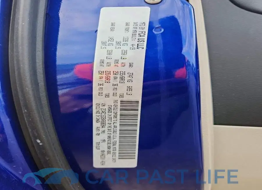 2C4RC1EG5KR686944# 13