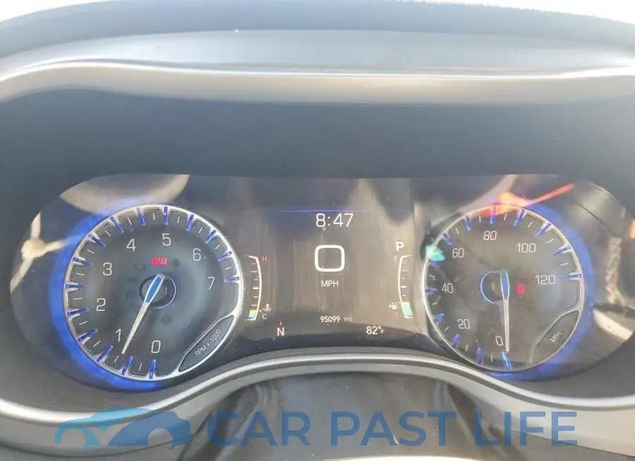 2C4RC1EGXLR132834# 9