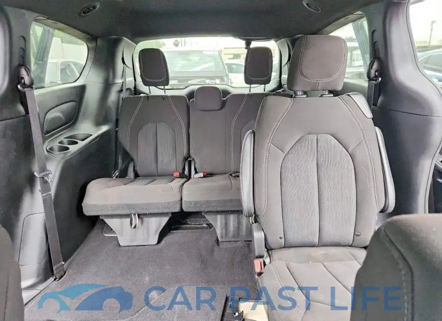2C4RC1FG4RR191367# 10