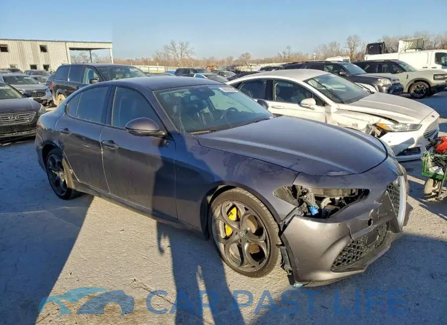 ZARFAEEN6J7589465# 4