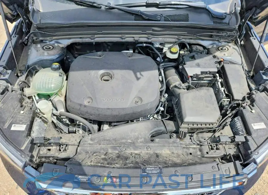 YV4162UL9K2073990# 11