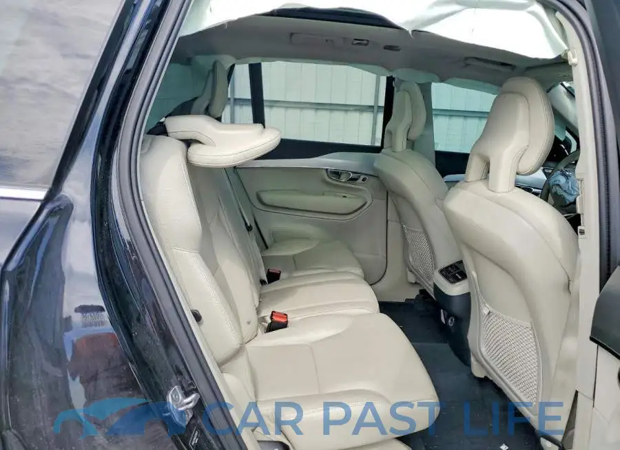 YV4A22PK8J1210470# 11