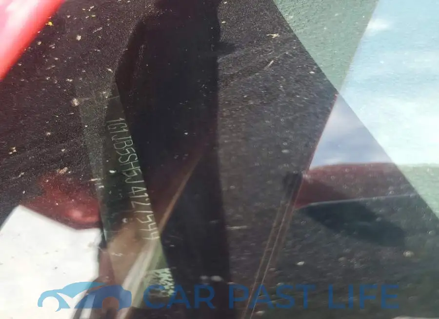 1G1JB5SH5J4127599# 12