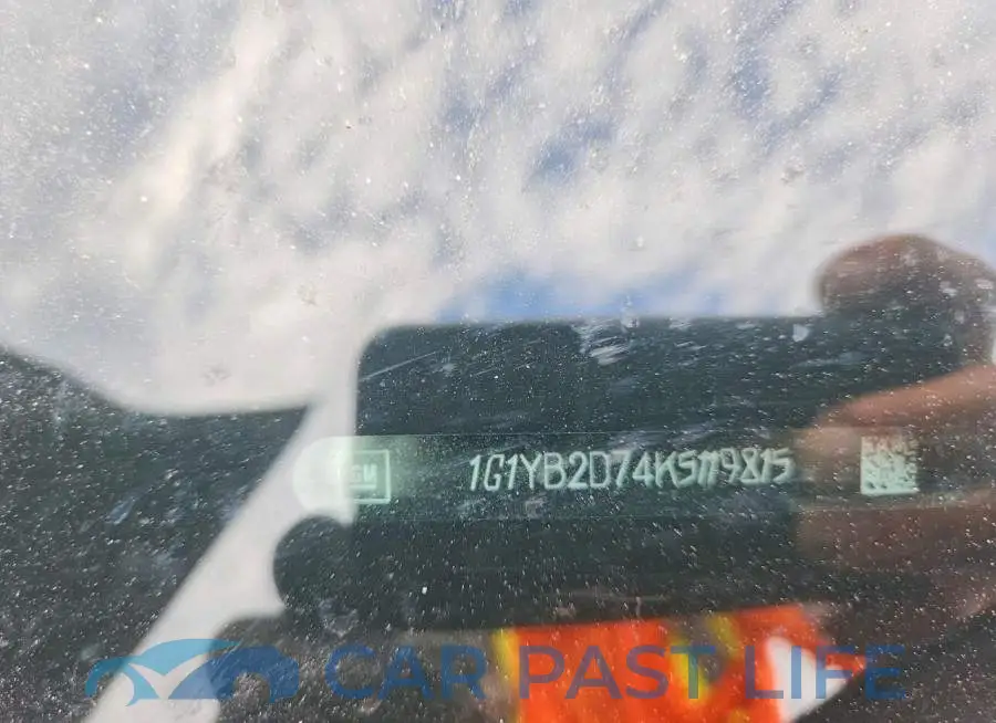 1G1YB2D74K5119815# 12