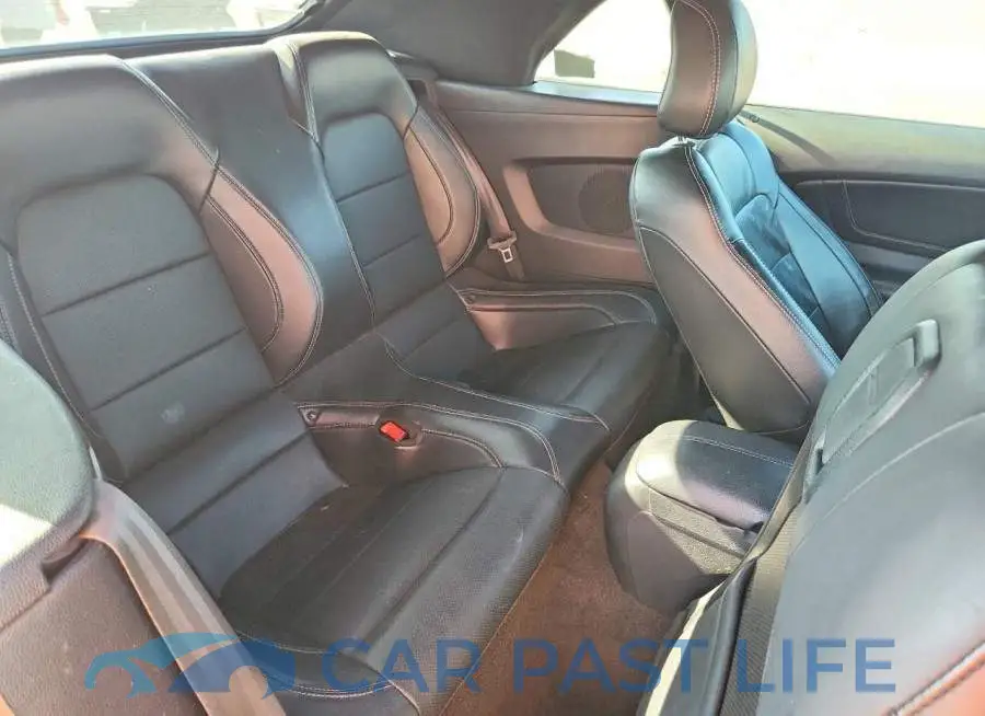 1FATP8UH6J5174642# 10