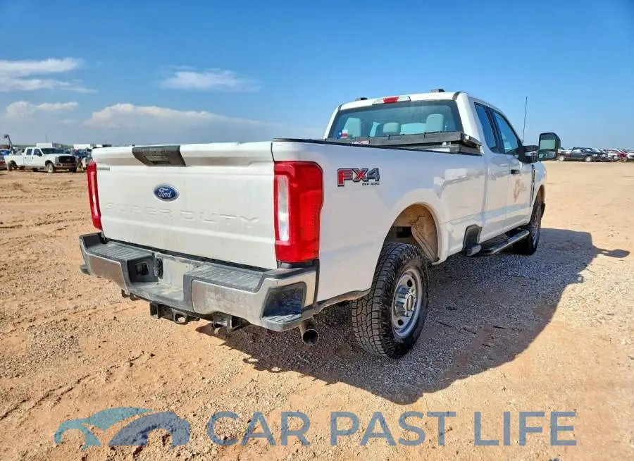 1FT7X2BA9PED94641# 3