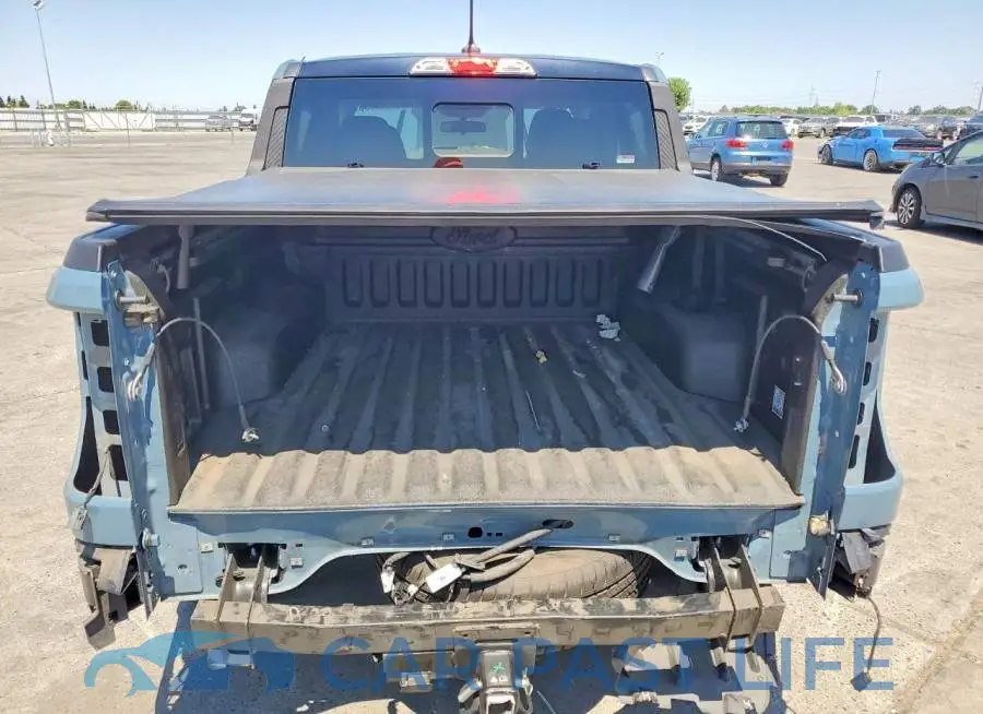 3FTTW8E30NRA70697# 6