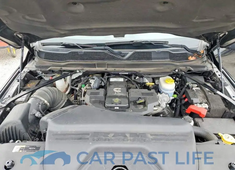 3C63RRHL4RG137982# 11