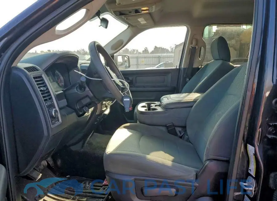 3C6RR6KT4HG713909# 7