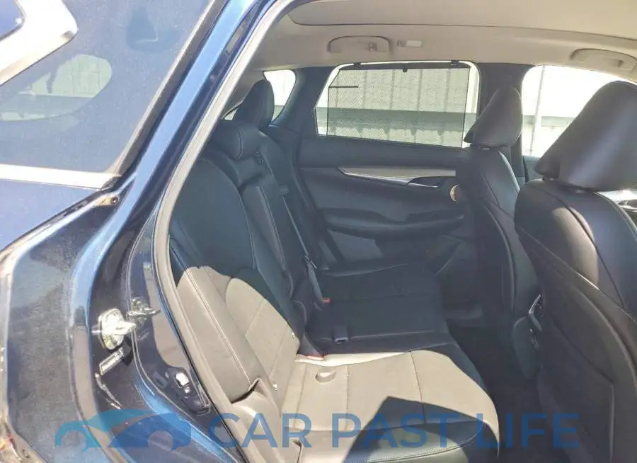 3PCAJ5CB9MF121483# 10