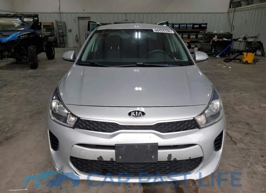 3KPA24AD4LE330047# 5