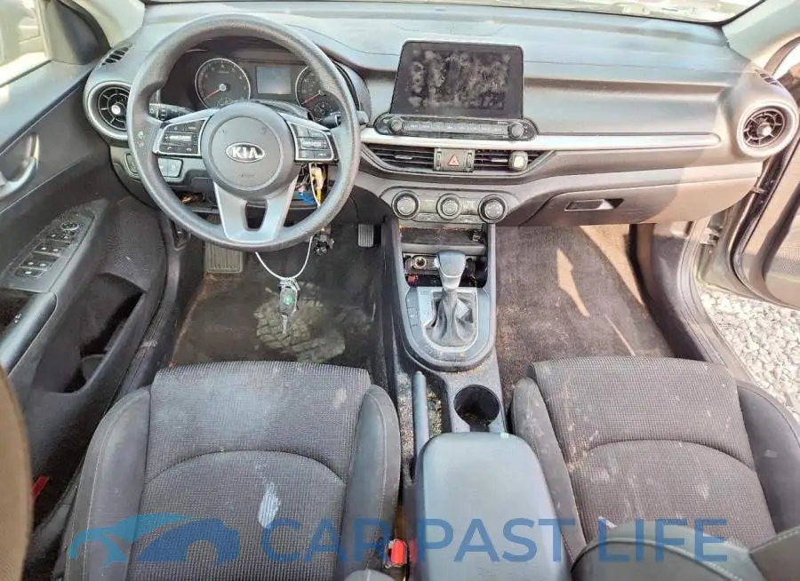 3KPF24AD6ME361209# 8