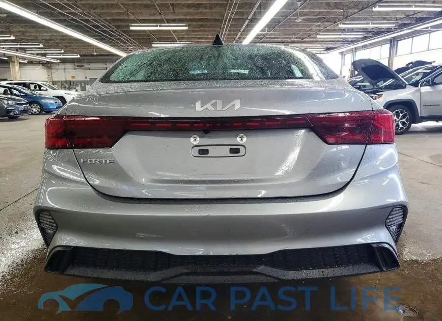 3KPF24AD7RE795047# 6