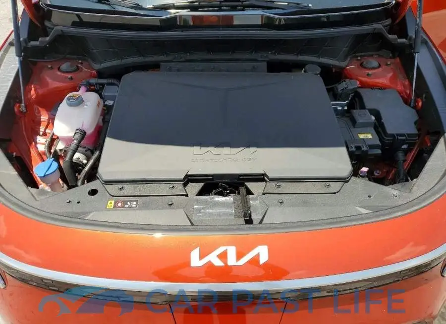 KNDCR3L17P5039979# 12