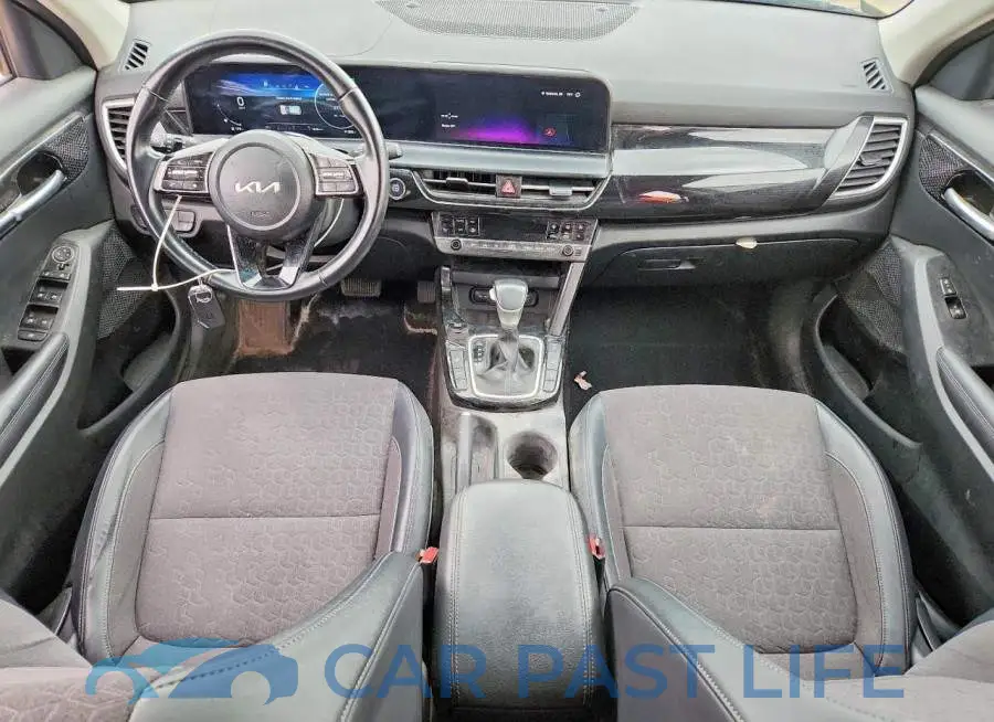 KNDEUCA70R7611013# 8