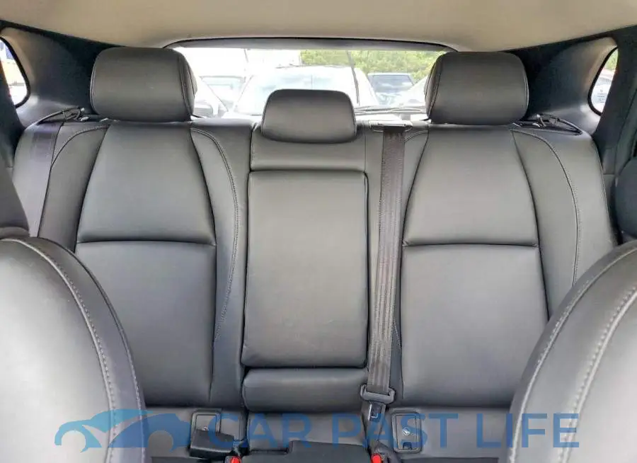 3MVDMBBM0RM695588# 10