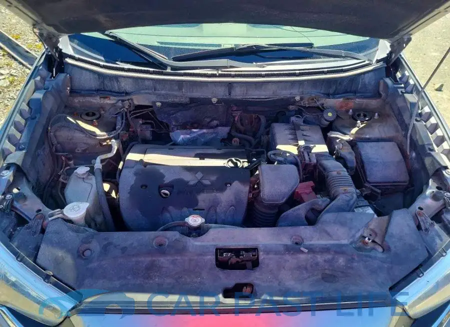 JA4AJ4AW5JZ601195# 12