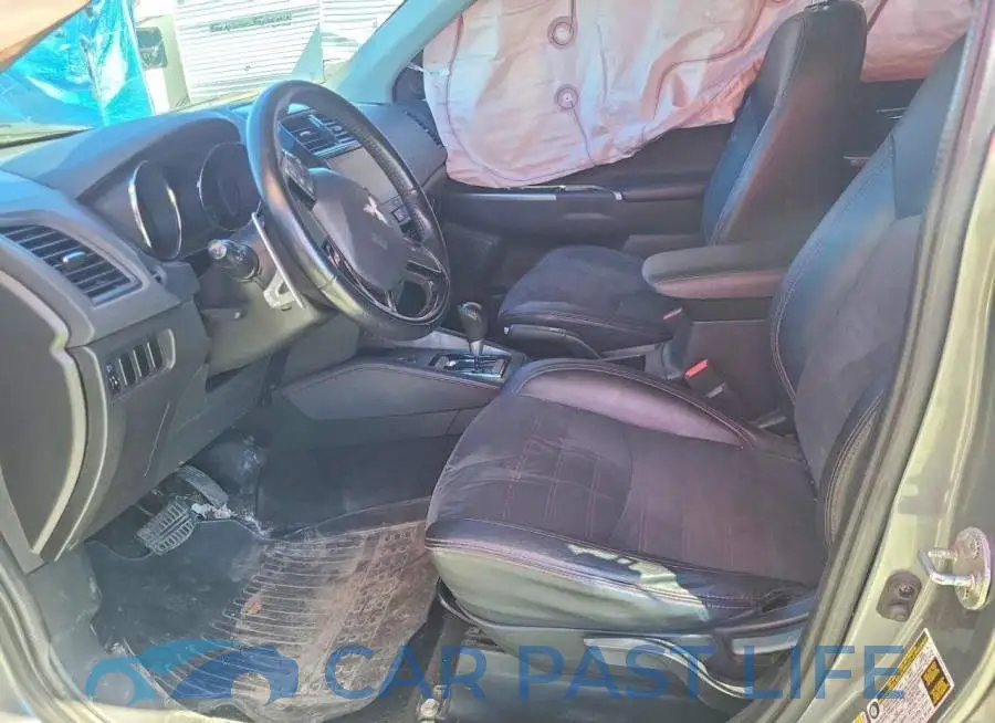 JA4AJ4AW5JZ601195# 7