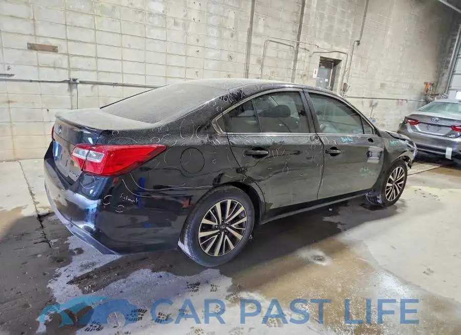 4S3BNAB62J3011521# 3