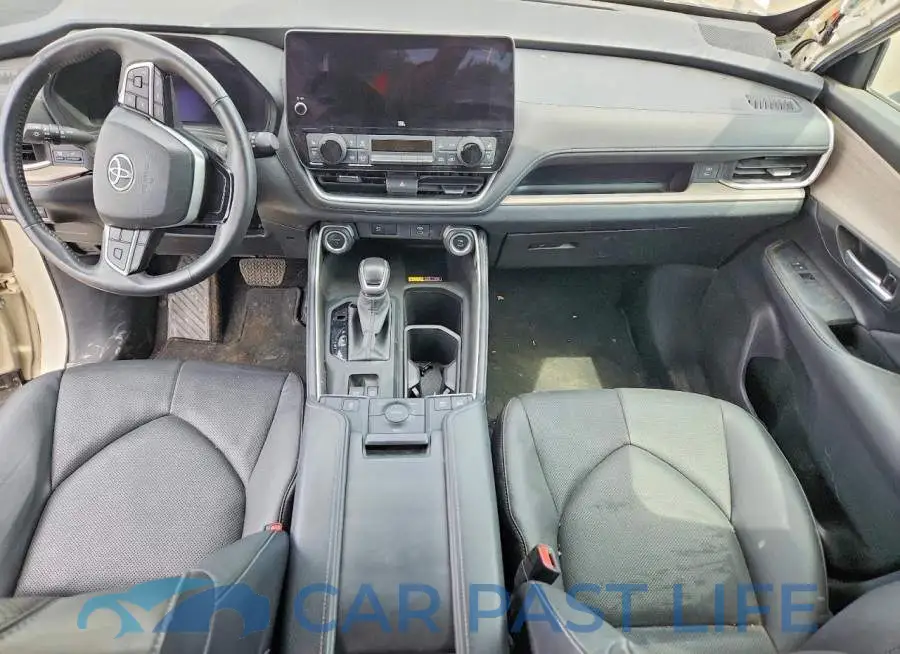 5TDACAB58RS018797# 8