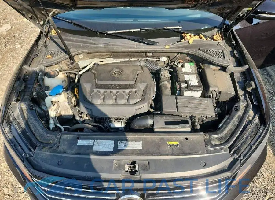 1VWLA7A32KC006697# 11