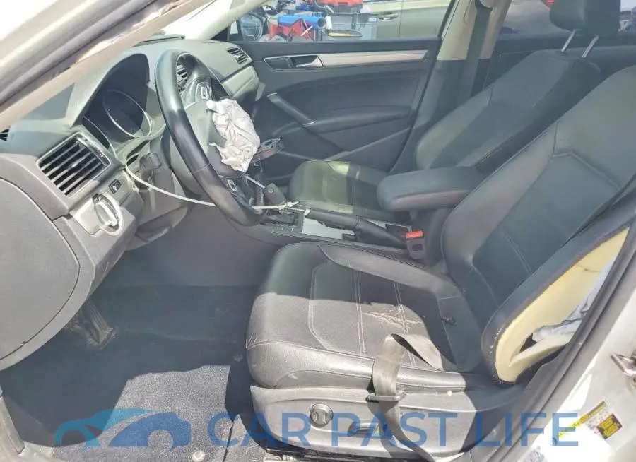 1VWLA7A38KC004968# 7