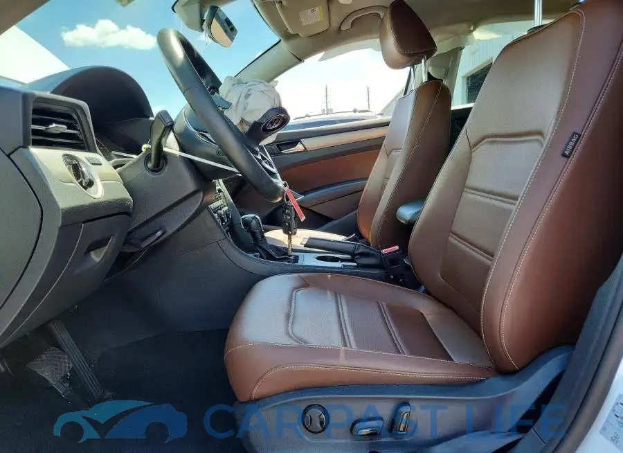 1VWSA7A35NC000831# 7