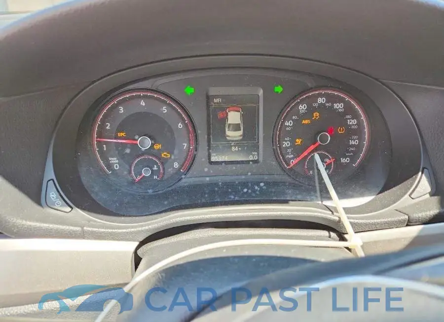 1VWSA7A35NC000831# 9