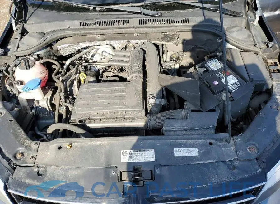 3VW2B7AJ8HM343969# 11