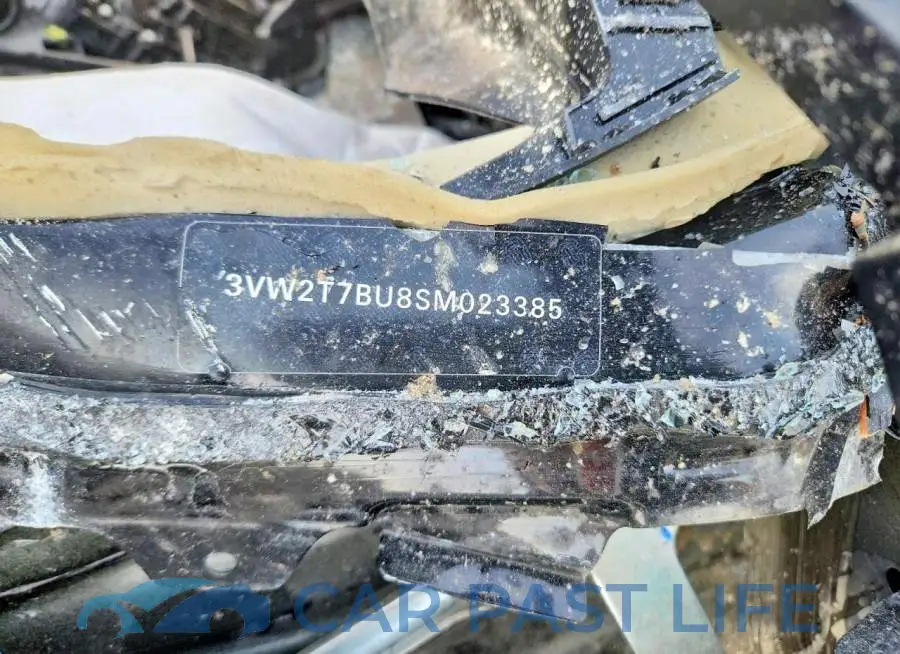3VW2T7BU8SM023385# 12