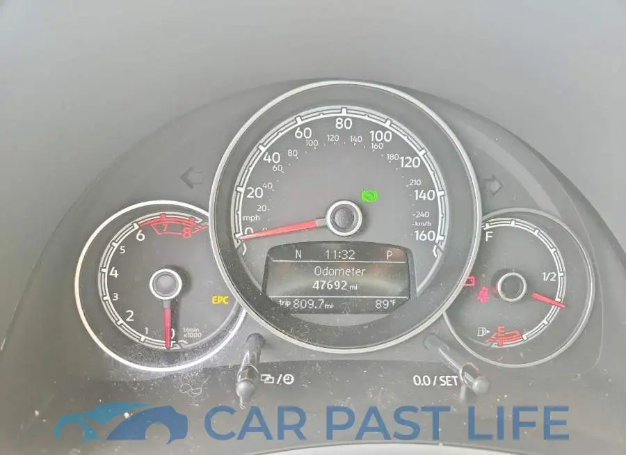 3VW5DAAT1KM507981# 9