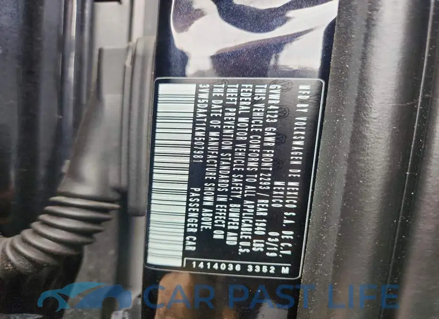 3VW5DAAT1KM507981# 12