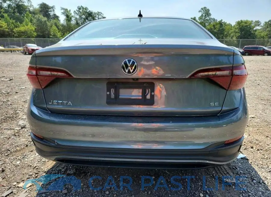 3VW7M7BU8RM012691# 6