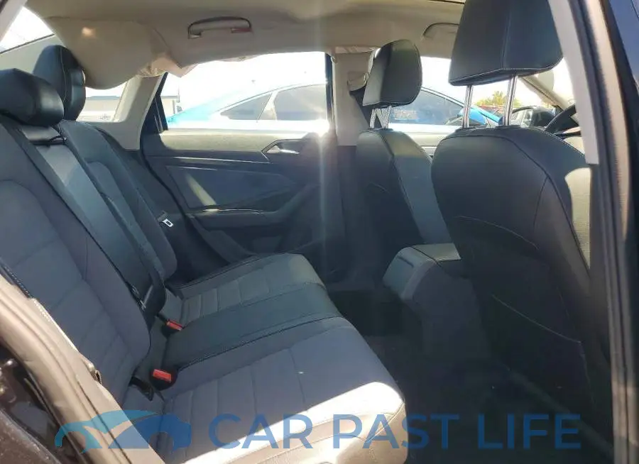 3VW7W7BU6TM031919# 10