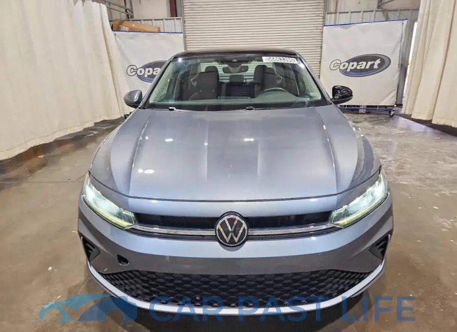 3VW7X7BU3SM028200# 5