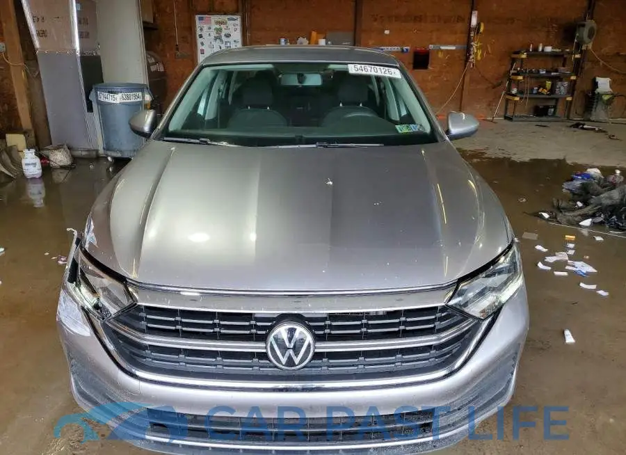 3VWCM7BU2NM005759# 5