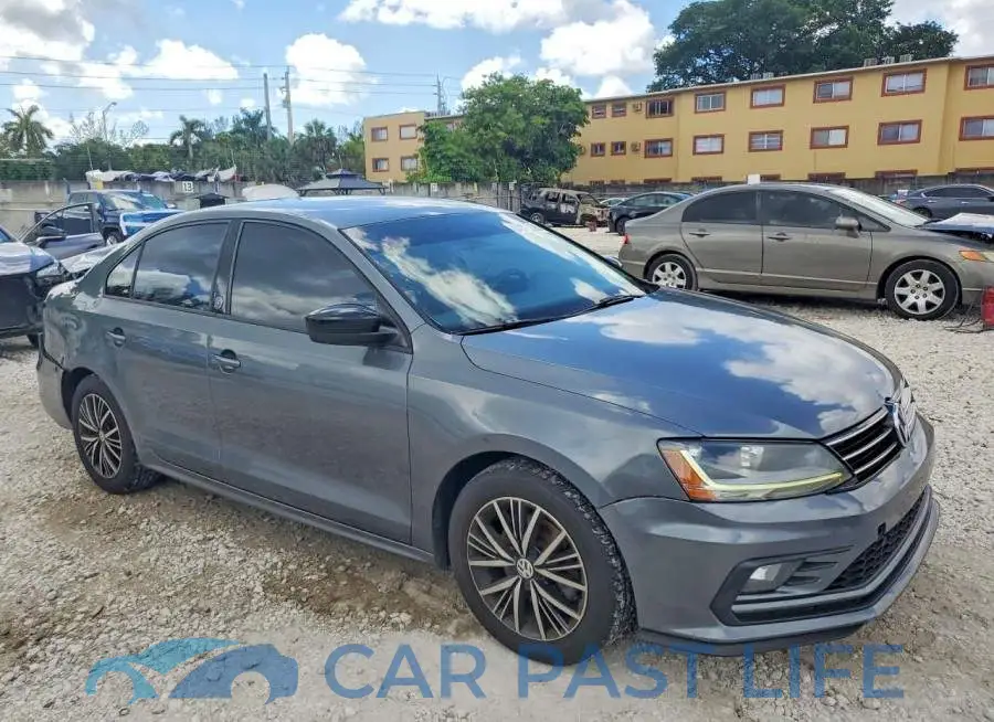3VWDB7AJ9JM222964# 4
