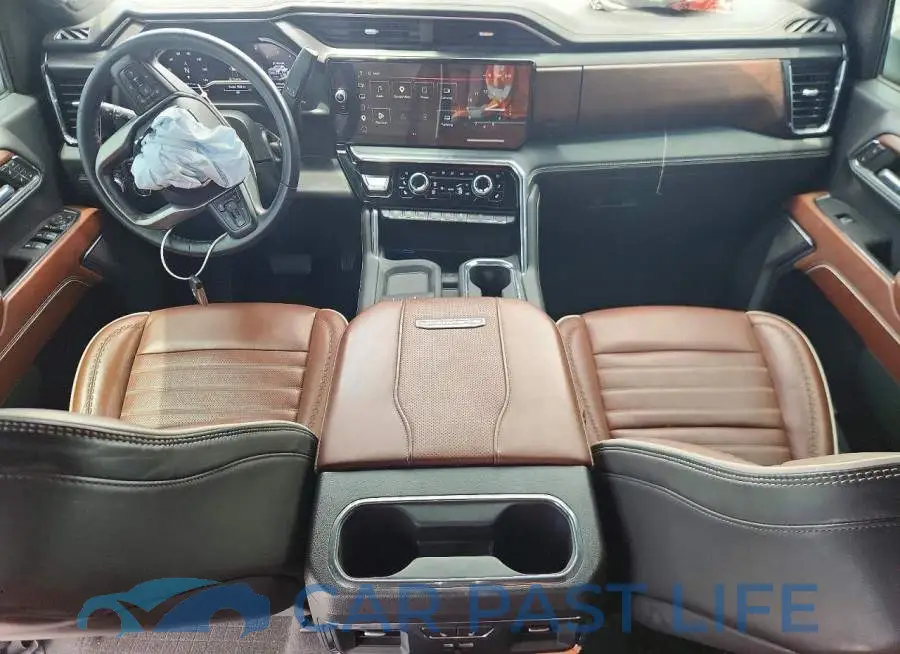 1GT49XEY8RF102266# 8