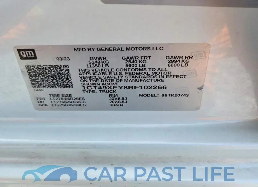 1GT49XEY8RF102266# 13