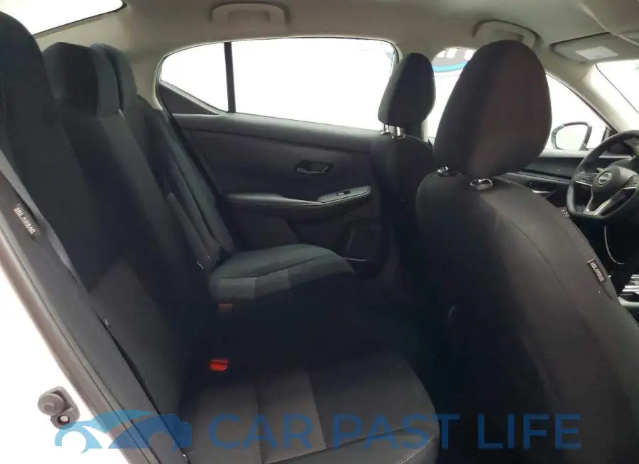 3N1AB8CV3SY385814# 10