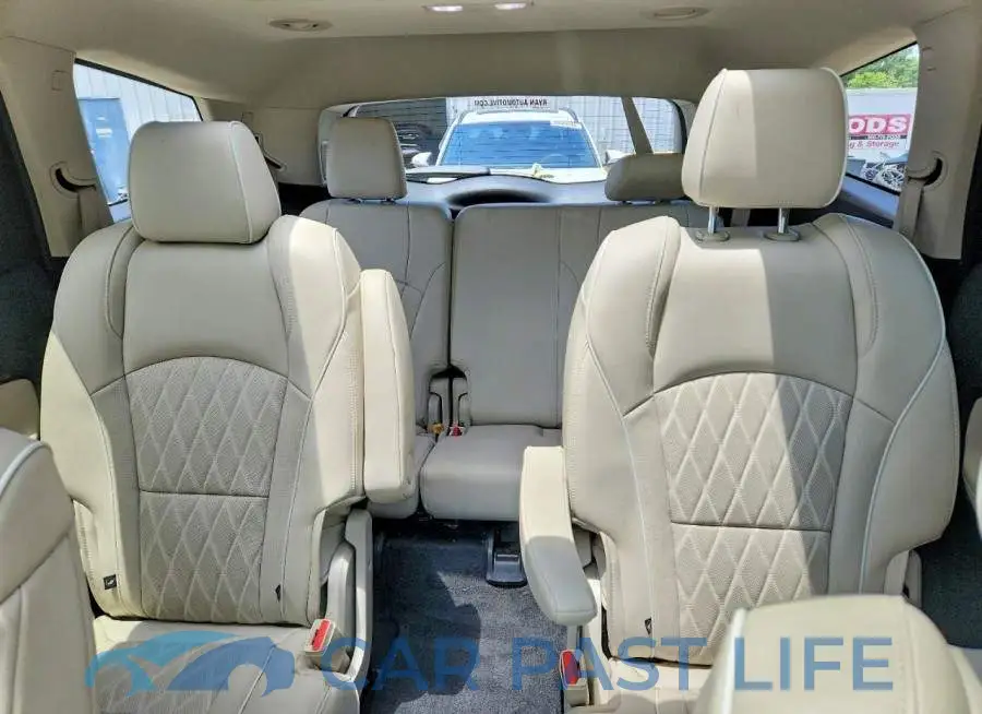 5GAERDKW2NJ121698# 10